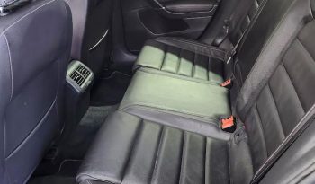 
Volkswagen Golf R 2016 full									