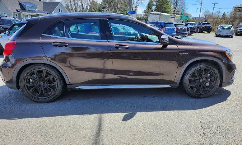 
Mercedes GLA45 AMG 2015 full									