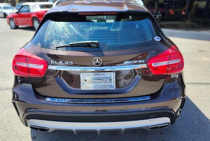 
Mercedes GLA45 AMG 2015 full									