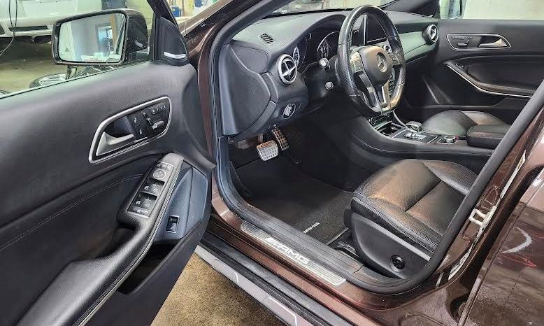 
Mercedes GLA45 AMG 2015 full									