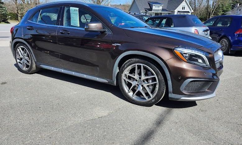 
Mercedes GLA45 AMG 2015 full									