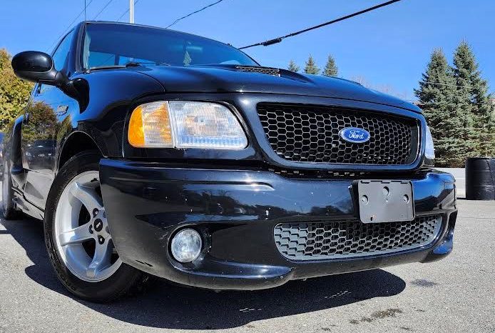 
Ford Lightning 2001 full									