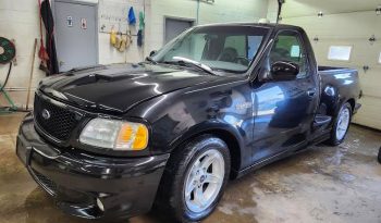
Ford Lightning 2001 full									