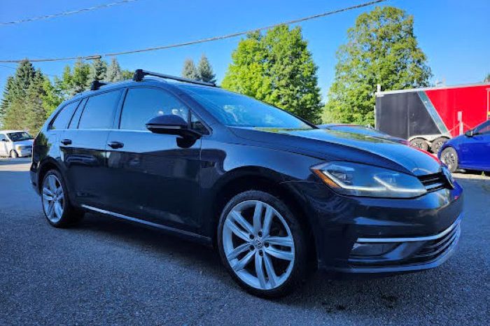 
Volks Golf sport wagen 2019 full									