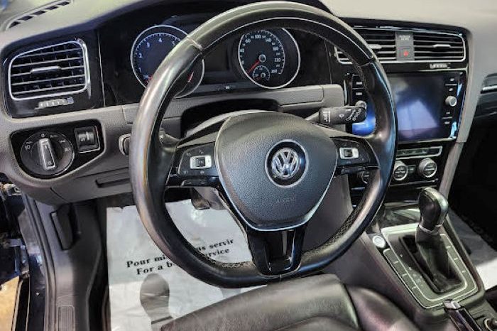 
Volks Golf sport wagen 2019 full									
