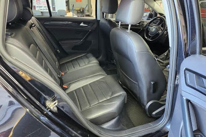 
Volks Golf sport wagen 2019 full									