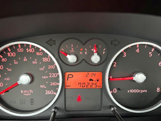 Hyundai Tiburon Tuscani 2004