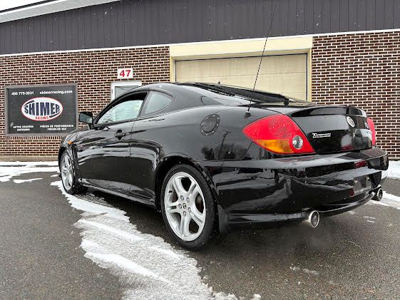 Hyundai Tiburon Tuscani 2004