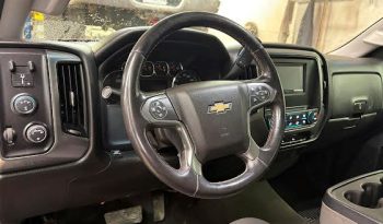 
Chevrolet Silverado 2500 2015 full									