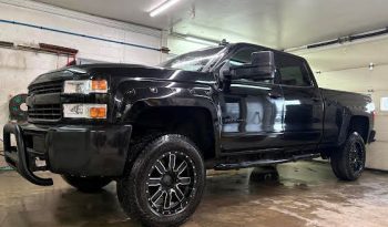 
Chevrolet Silverado 2500 2015 full									